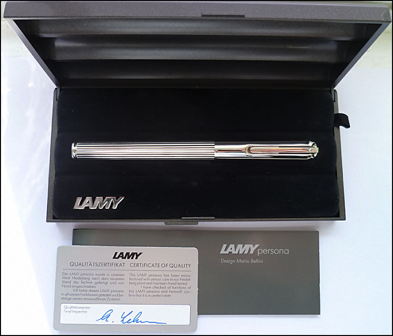 persona 3 fountain pen