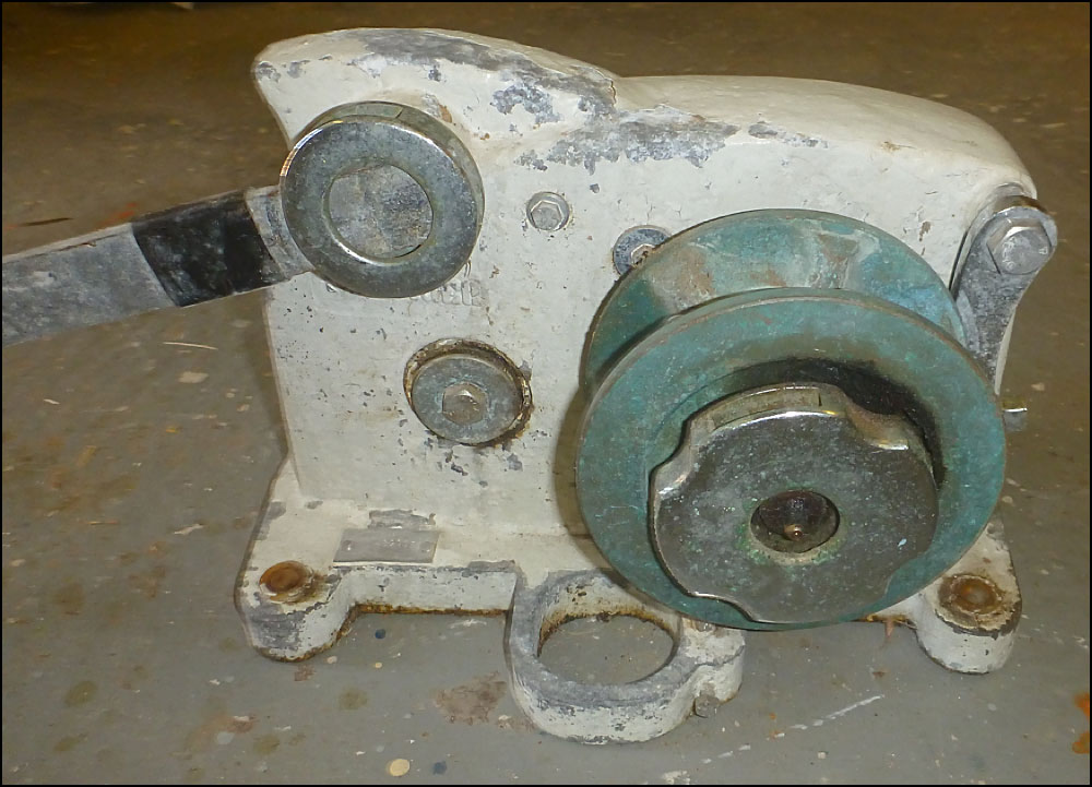 Used Simpson Lawrence 555 manual anchor yacht windlass, with handle eBay