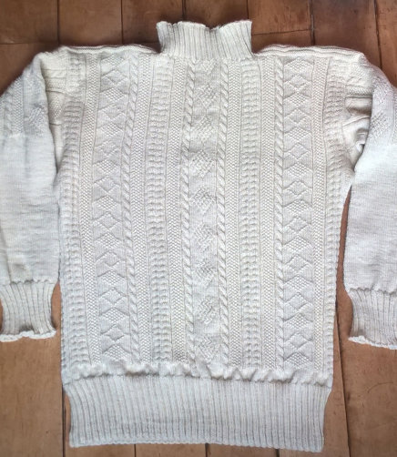 Flamborough pattern in �Aran (Cream)� wool