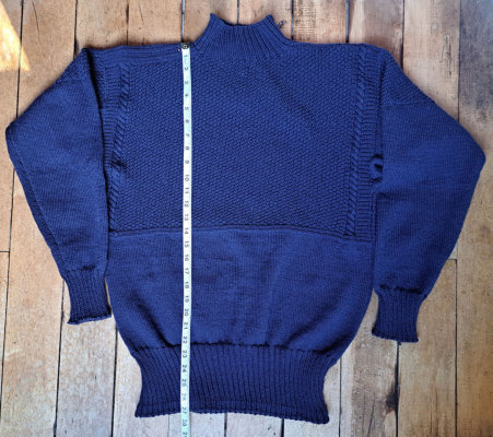 Size 42 Scarborough Gansey in navy